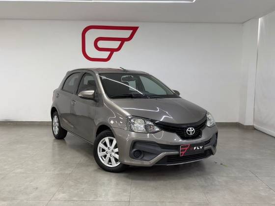 TOYOTA ETIOS 1.5 X PLUS 16V FLEX 4P MANUAL